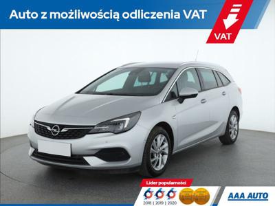 Używane Opel Astra - 60 000 PLN, 119 509 km, 2020