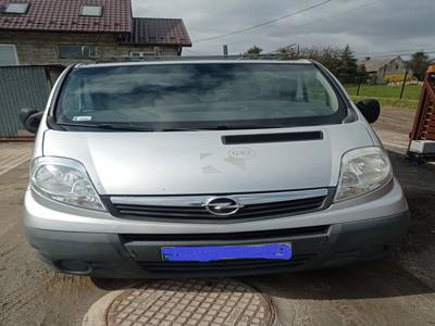 Używane Opel Vivaro - 27 000 PLN, 113 602 km, 2010