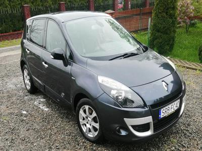 Używane Renault Scenic - 22 000 PLN, 242 258 km, 2012