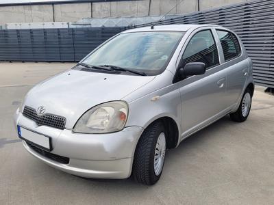 Używane Toyota Yaris - 6 900 PLN, 220 000 km, 2002