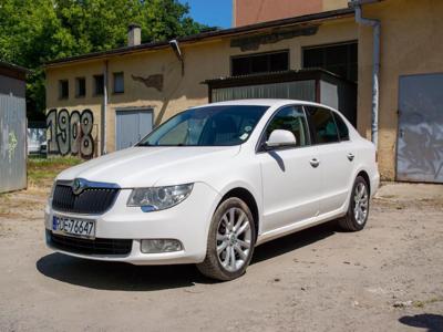 Używane Skoda Superb - 22 000 PLN, 487 609 km, 2011