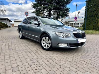 Używane Skoda Superb - 31 900 PLN, 206 000 km, 2010