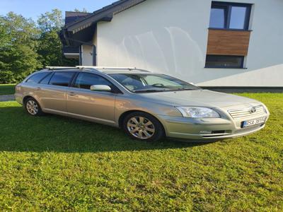 Używane Toyota Avensis - 13 900 PLN, 358 000 km, 2004