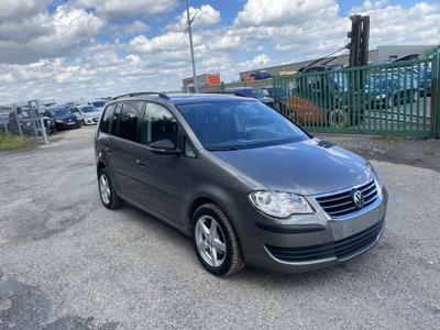 Używane Volkswagen Touran - 19 900 PLN, 299 000 km, 2009