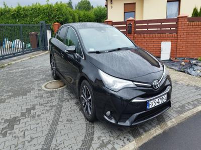 Używane Toyota Avensis - 63 980 PLN, 185 423 km, 2017