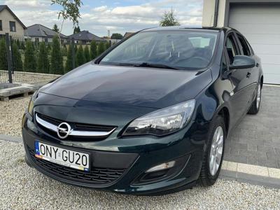 Używane Opel Astra - 39 600 PLN, 77 022 km, 2013
