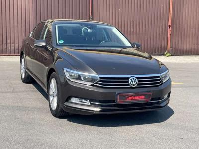 Używane Volkswagen Passat - 61 700 PLN, 76 000 km, 2015