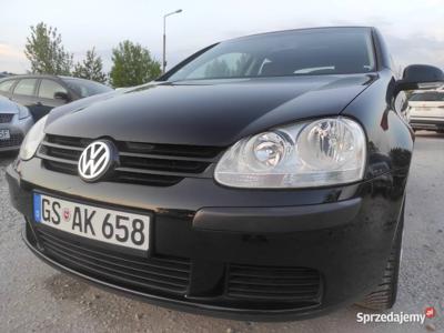 VOLKSWAGEN GOLF V SUPER STAN