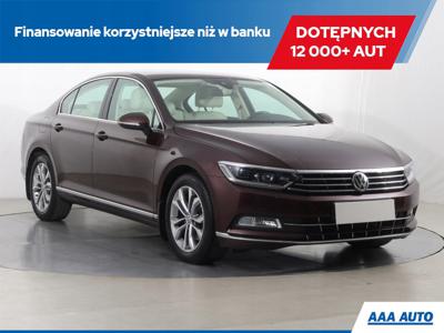 Volkswagen Passat B8 Limousine 1.8 TSI BlueMotion Technology 180KM 2015