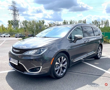 Chrysler Pacifica Limited 35Th Anniversary 7 Miejsc