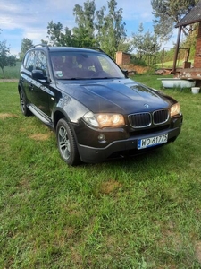 Czarne BMW X3 zadbane 2008