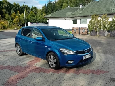 Kia ceed benzyna euro 5 super stan oszczędny nowy rozrząd sprzengło