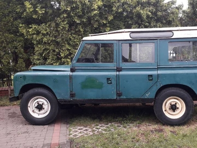 Land Rover Defender seria III