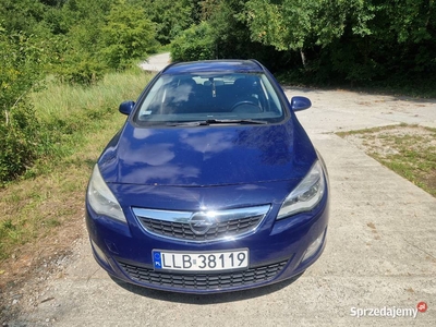 Opel Astra j 1.7cdti