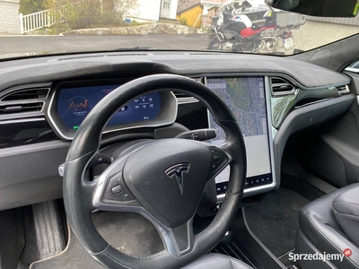 Tesla S P85D