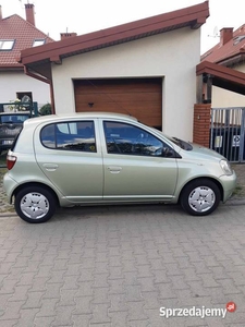 Toyota Yaris 1,3 polski salon