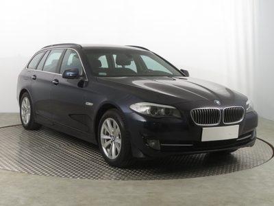 BMW SERIA 5 VI (F07/F10/F11) BMW SERIA 5 , 184 KM, VAT 23%, Xenon, Bi-Xenon, Klimatronic, Tempomat,