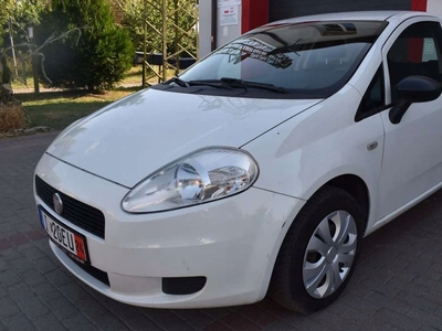 Fiat Punto Grande Punto Hatchback 5d 1.2 Start&Stop 69KM 2011