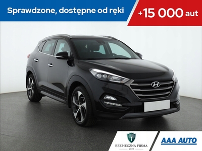 Hyundai Tucson III SUV 2.0 CRDI 185KM 2016