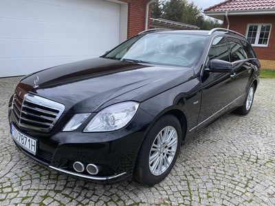 Mercedes-Benz Klasa E W212 10r 1.8 benzyna 184KM 132 tyś. km Automat