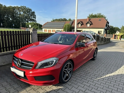 Mercedes Klasa A W176 Hatchback 5d 1.6 180 BlueEFFICIENCY 122KM 2012