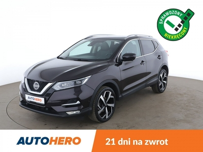 Nissan Qashqai II półskóra /navi/ kamera/ hak/ Bluetooth /tempomat/ panorama