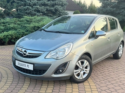 Opel Corsa D Hatchback 1.2 Twinport ECOTEC 85KM 2011