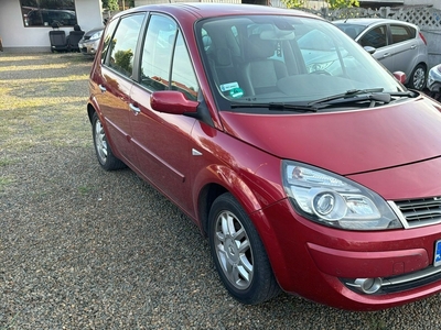 Renault Grand Scenic II 2009