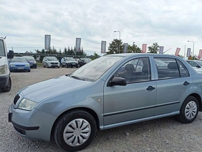 Skoda Fabia I Sedan 1.2 i 64KM 2003