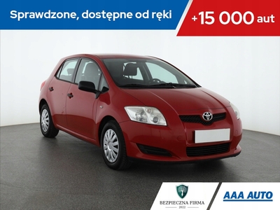 Toyota Auris I Hatchback 1.4 i 16V VVT-i 97KM 2008