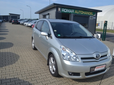 Toyota Corolla Verso E120 1.8 VVT-i 130KM 2007