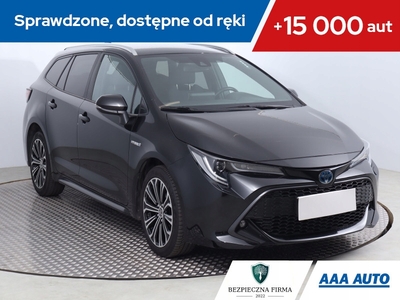 Toyota Corolla XII TS Kombi 1.8 Hybrid 122KM 2020