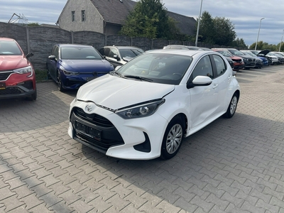 Toyota Yaris IV Hatchback 1.0 VVT-i 72KM 2022