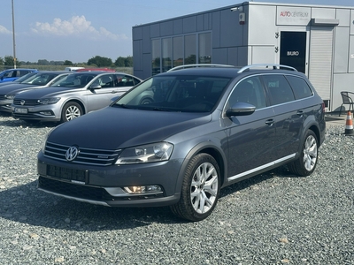 Volkswagen Passat B7 Variant 2.0 TDI CR DPF BlueMotion 170KM 2012