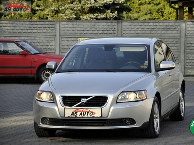 Volvo S40 II 1,8i 125KM Momentum/Półskóry/Alufelgi/Serwis