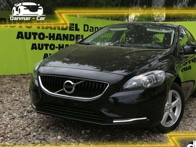 Volvo V40 II Hatchback Facelifting 2.0 D2 120KM 2017