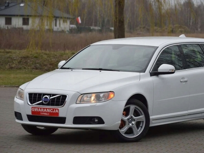 Volvo V70 III Kombi 2.0 T 203KM 2010