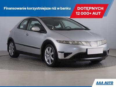 Honda Civic VIII Hatchback 5d 1.4 i 83KM 2006