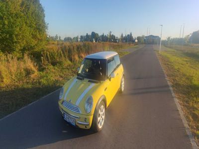 Mini Cooper 1.6 klima skóra