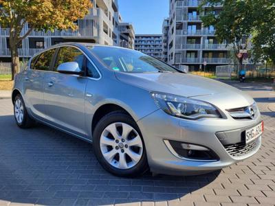 Opel Astra J GTC 1.4 Turbo ECOTEC 140KM 2014