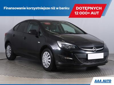 Opel Astra J Sedan 1.6 Twinport ECOTEC 115KM 2015