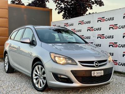 Opel Astra J Sports Tourer 1.4 Turbo ECOTEC 140KM 2012