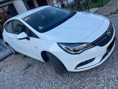 Opel Astra K Hatchback 5d 1.0 Turbo 105KM 2016