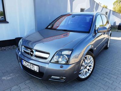 Opel Signum 2005