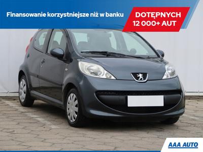 Peugeot 107 Hatchback 5d 1.0 12V 68KM 2006