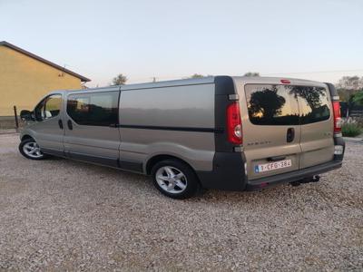 Renault trafic 2.0 dubel kabina brygadowka 6-osob 2X DRZWI BOCZNE