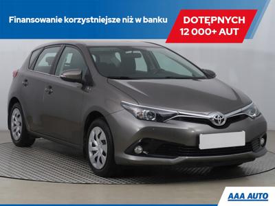 Toyota Auris II Hatchback 5d Facelifting 1.6 Valvematic 132KM 2016