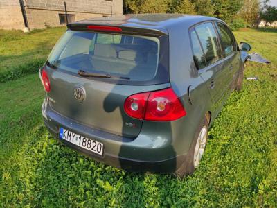 Volkswagen Golf 5 w całości lub na części