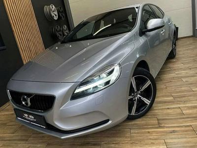 Volvo V40 II Hatchback Facelifting 2.0 D4 190KM 2016