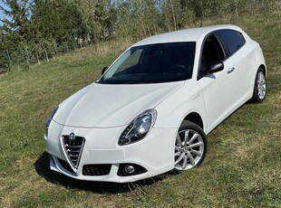 Alfa Romeo Giulietta Nuova II Hatchback 5d Facelifting 1.4 TB 16v 120KM 2014